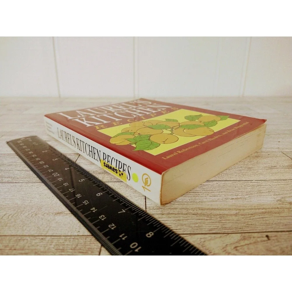 Laurel's Kitchen Recipes by‎ Robertson Softcover Cookbook 1993